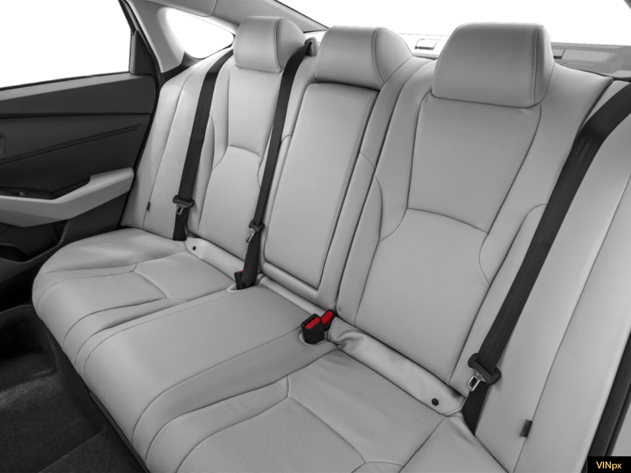 Used 2024 Urban Gray Pearl Honda EX-L image 11