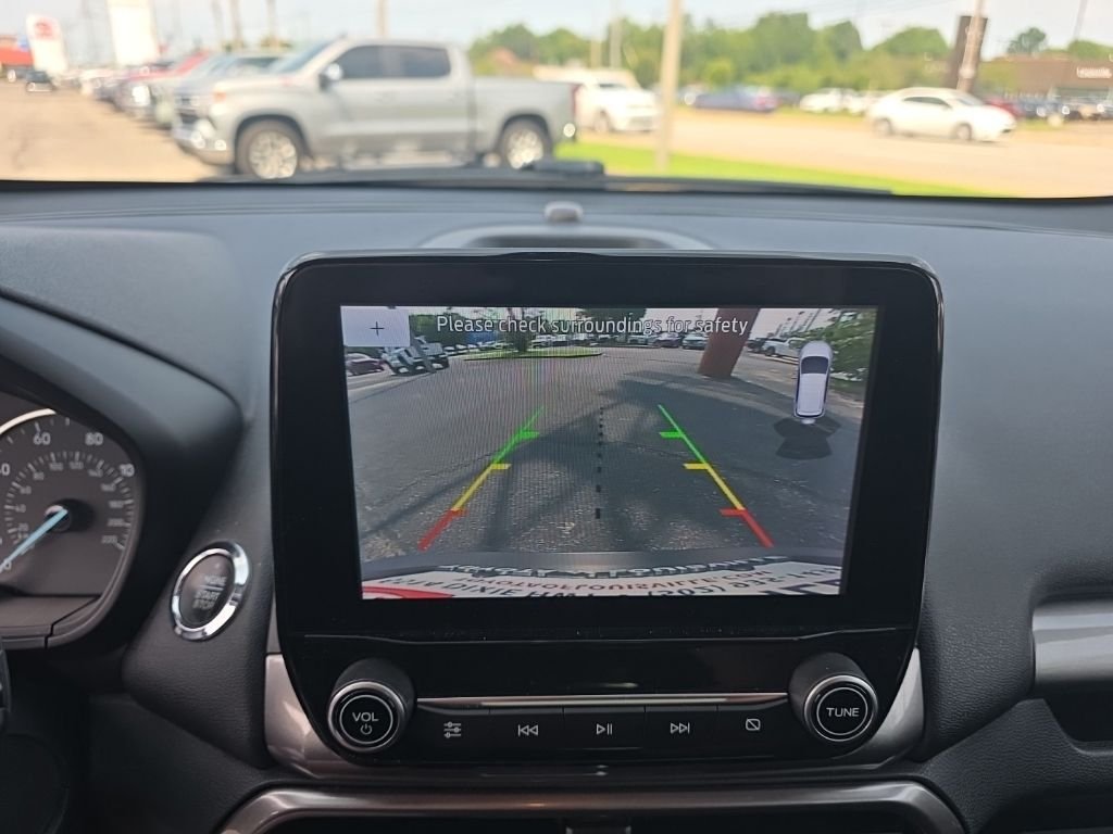 Used 2020  Ford SE image 20
