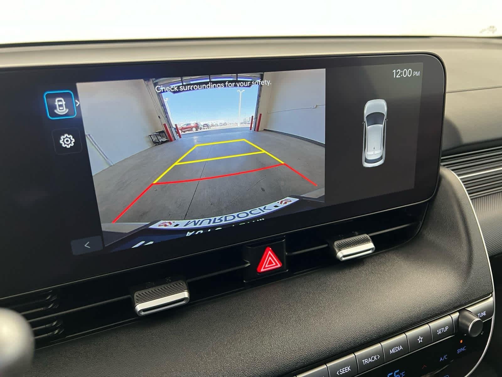 Used 2025 Atlas White Hyundai SE image 18