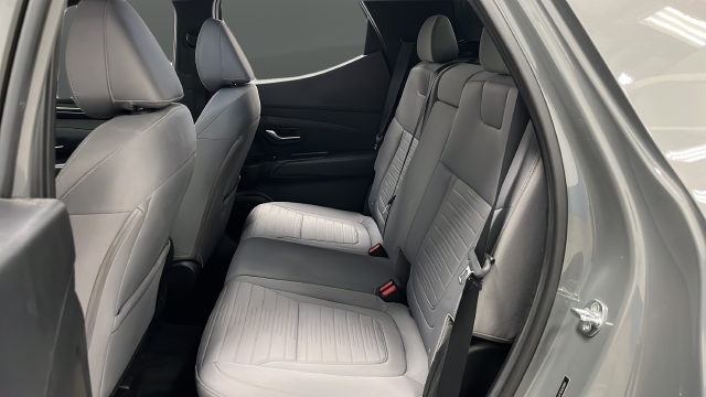 Used 2022 Hampton Gray Hyundai SEL Premium image 24