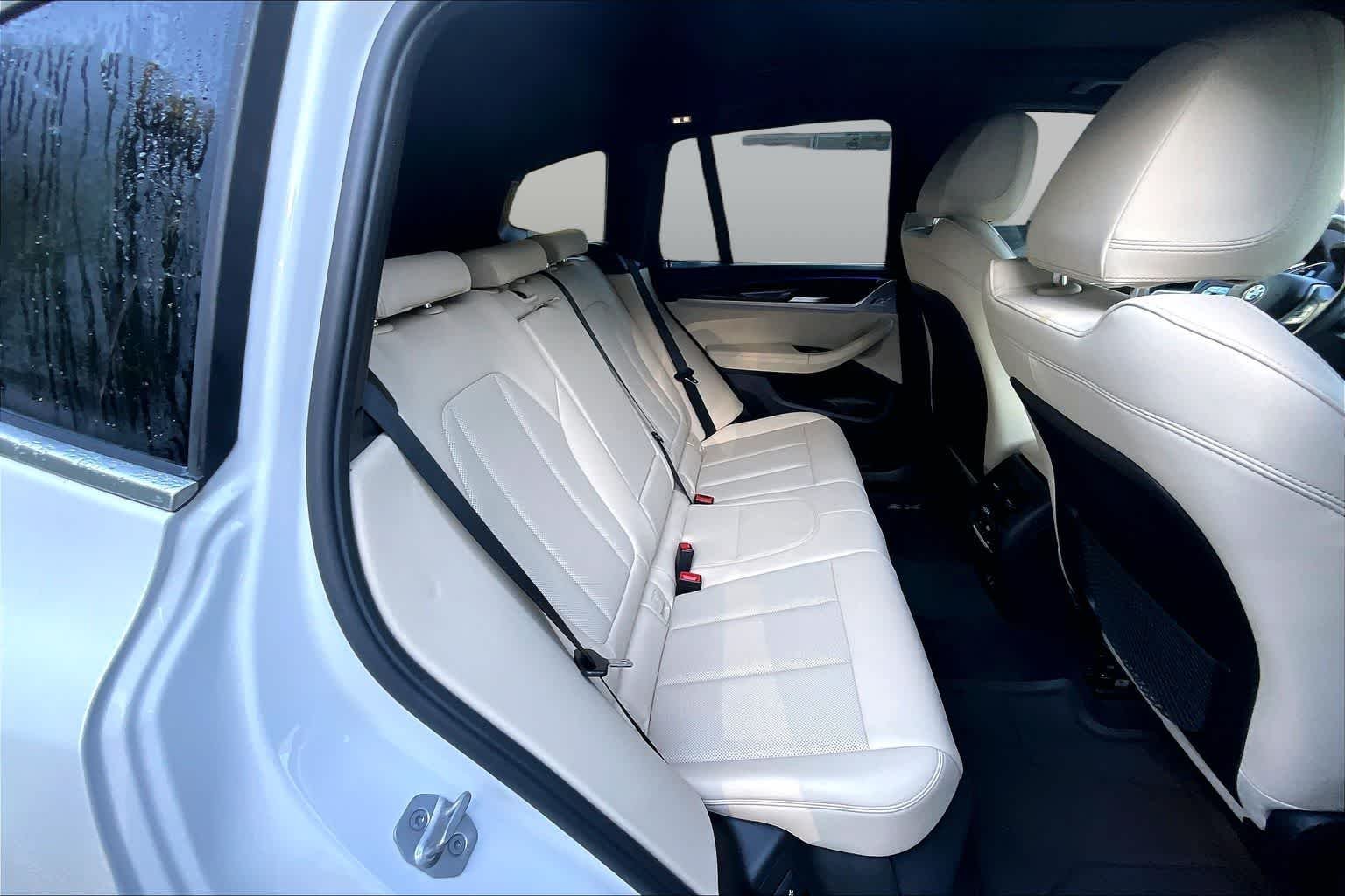 Used 2023 Mineral White Metallic BMW xDrive30i image 20