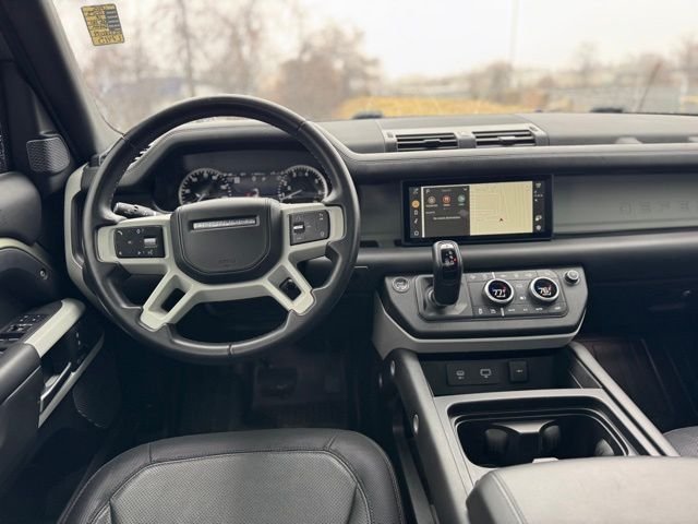 Certified Used 2023 Green Land Rover X-Dynamic SE image 13