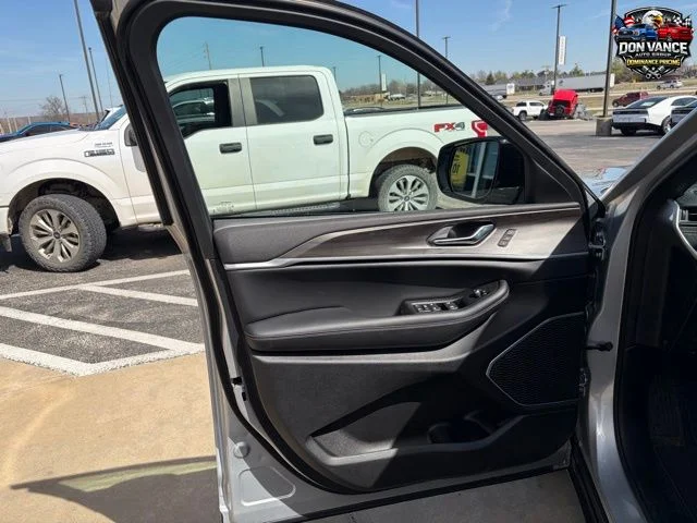 2026 Jeep Grand Cherokee Limited - Photo 9