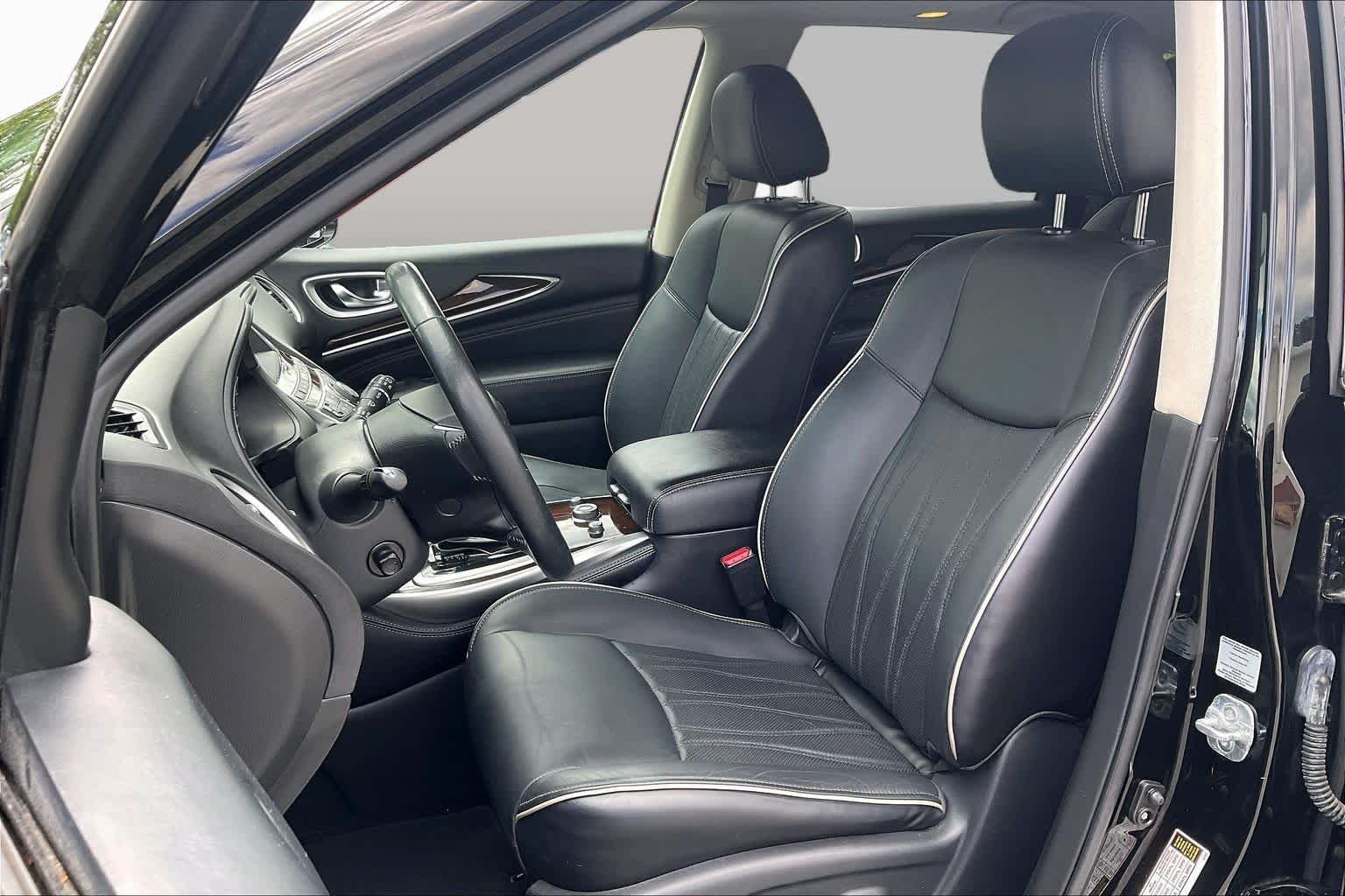 Pre-Owned 2018 INFINITI QX60