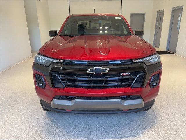 2026 Chevrolet Colorado Z71 - Photo 2