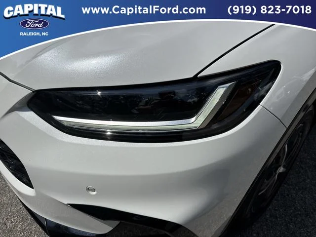 Used 2024 White Honda EX-L image 11