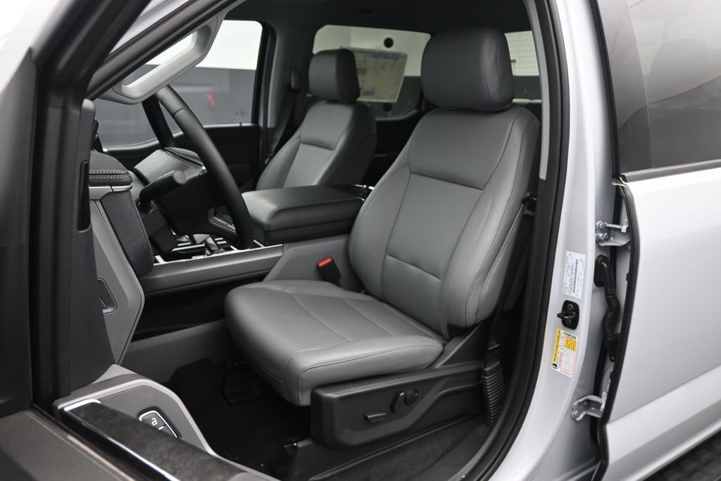 New 2025 White Ford Flash image 8