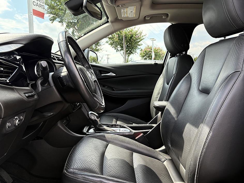 Used 2020 Satin Steel Metallic Buick Essence image 9