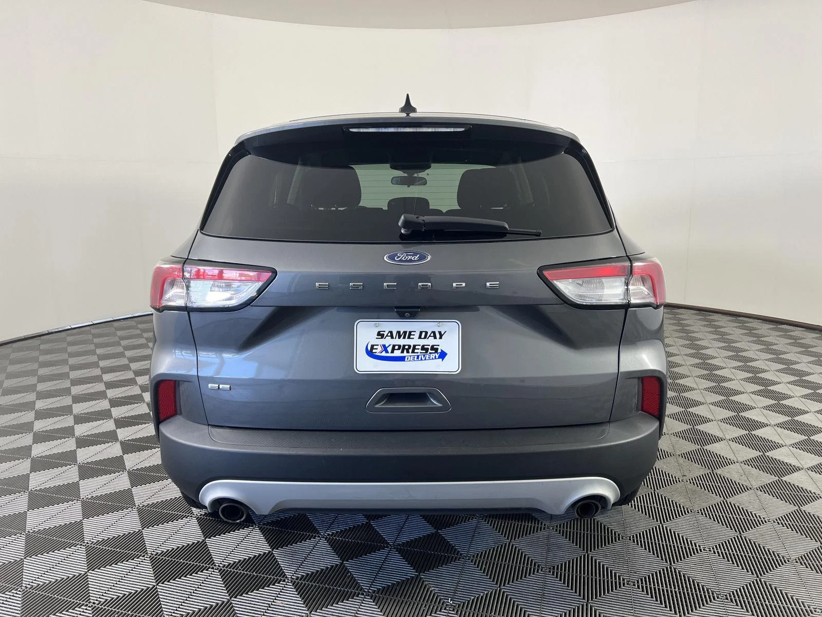 Used 2021 Carbonized Grey Ford SE image 25
