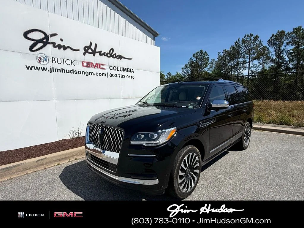 2022 Lincoln Navigator