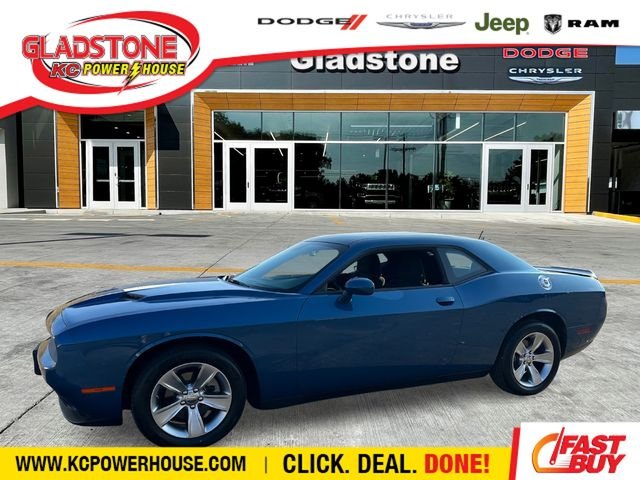 2022 Dodge Challenger SXT