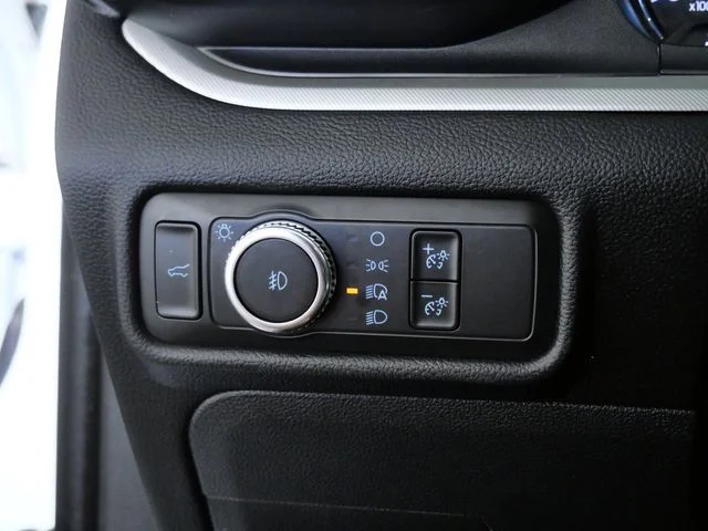 Used 2020 White Ford XLT image 26