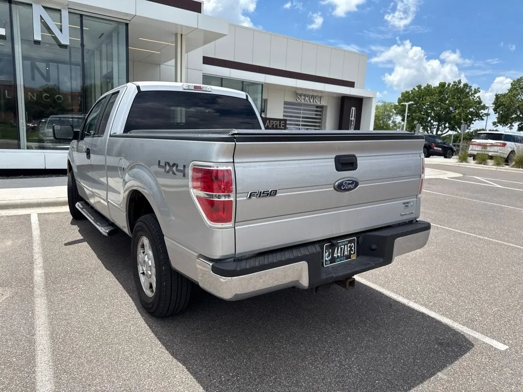Used 2011 Silver Ford XLT image 3