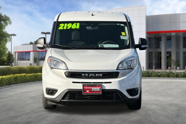 Used 2022 White Ram Base image 10