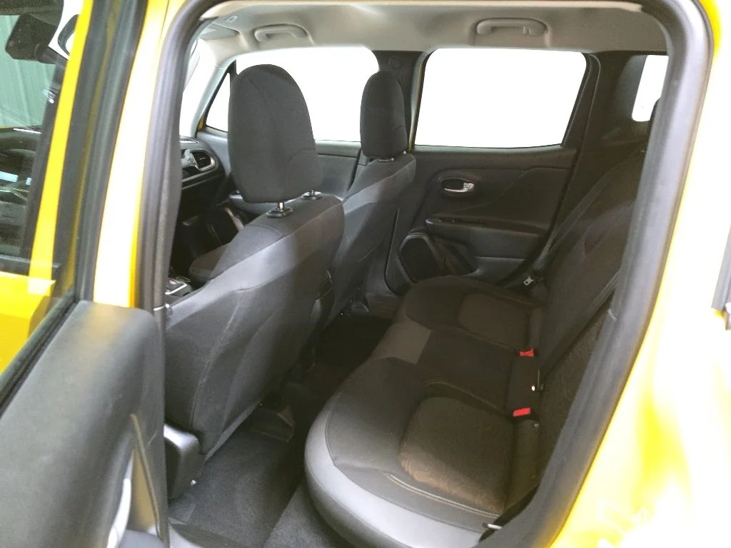 Used 2023 Yellow Jeep Latitude image 31