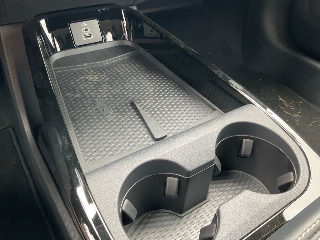 2025 Ford Mustang Mach-E Select - Photo 11