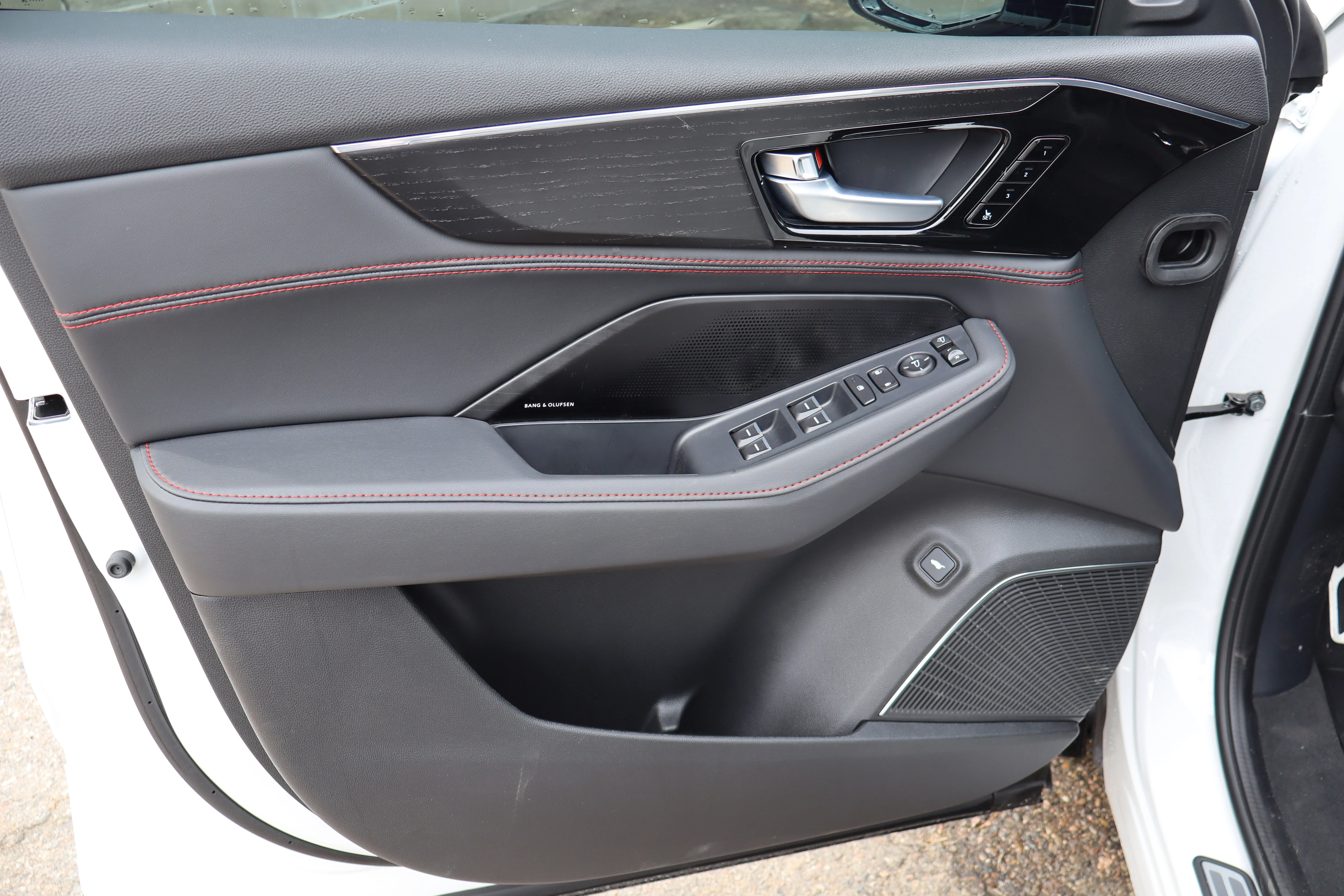 New 2026 Platinum White Pearl Acura Type S w/Advance Package image 24