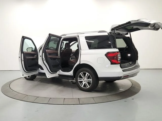 Used 2024 White Ford Limited image 13