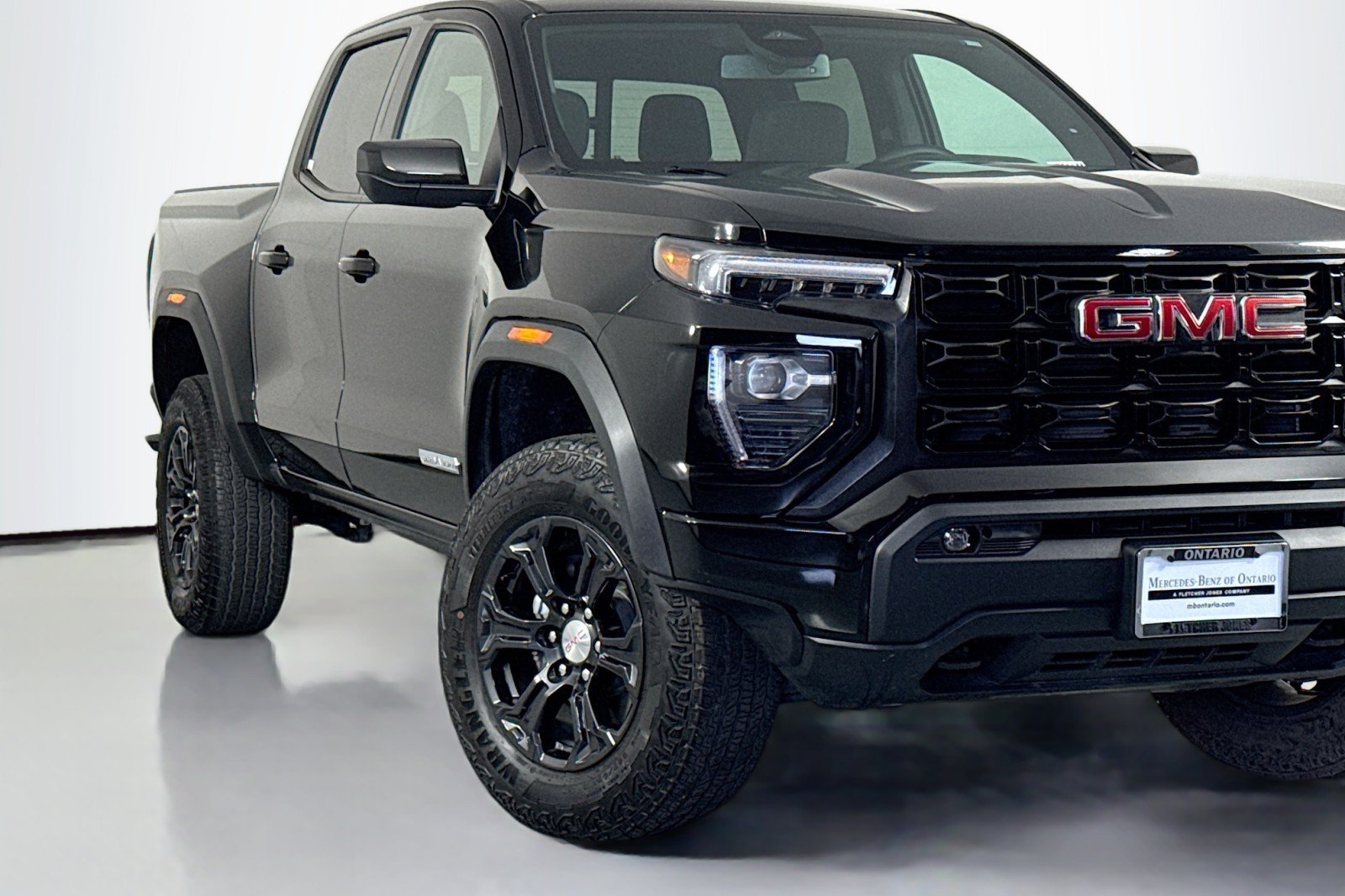 Used 2024 Onyx Black GMC 2WD Elevation image 14