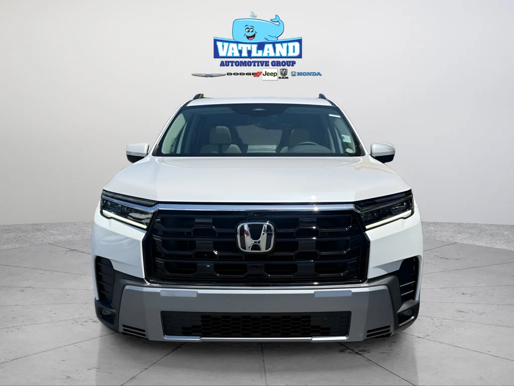 New 2026 Platinum White Pearl Honda Touring image 8