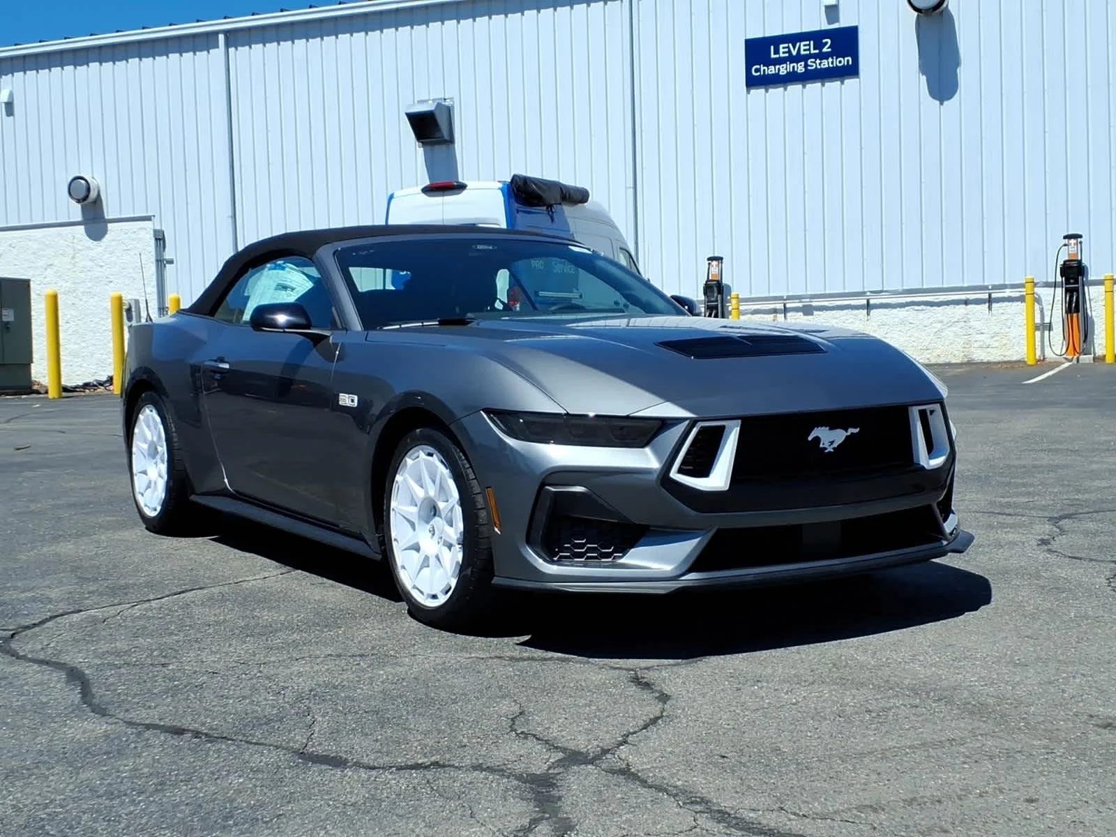 2026 Ford Mustang GT Premium Convertible's photo