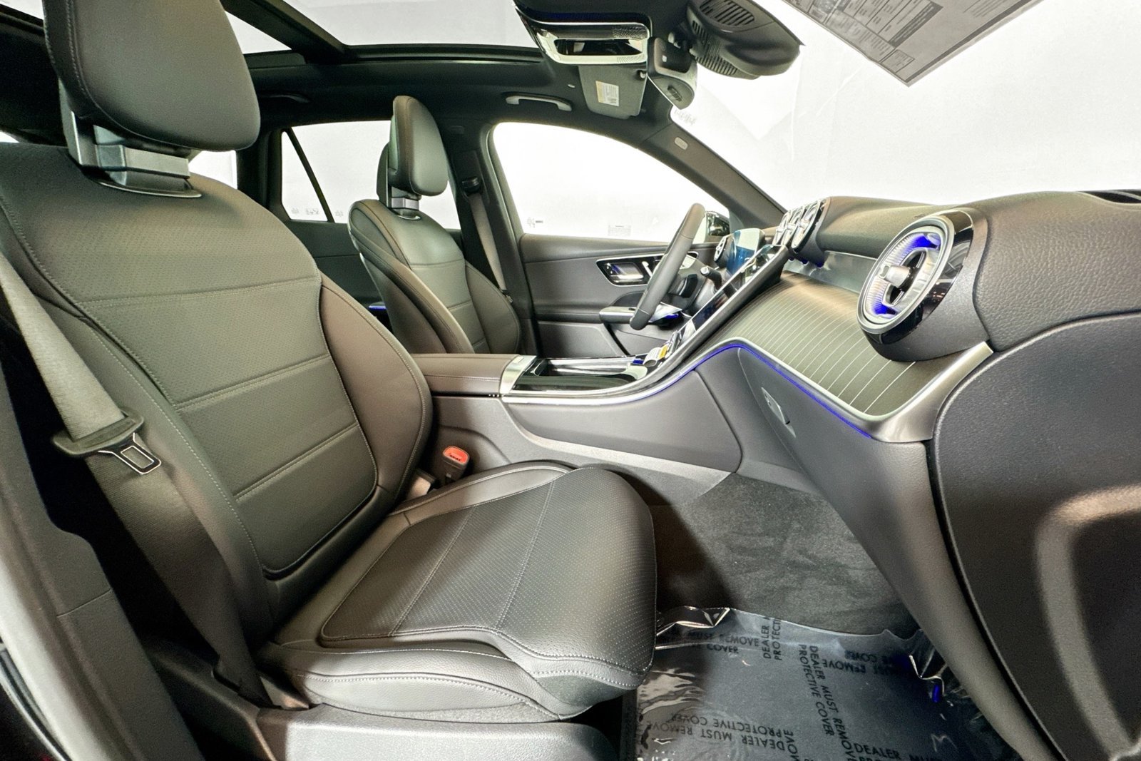 New 2026 Black Mercedes-Benz GLC 300 image 26