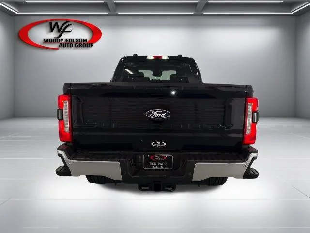 New 2027 Agate Black Metallic Ford F-250® Lariat® image 25