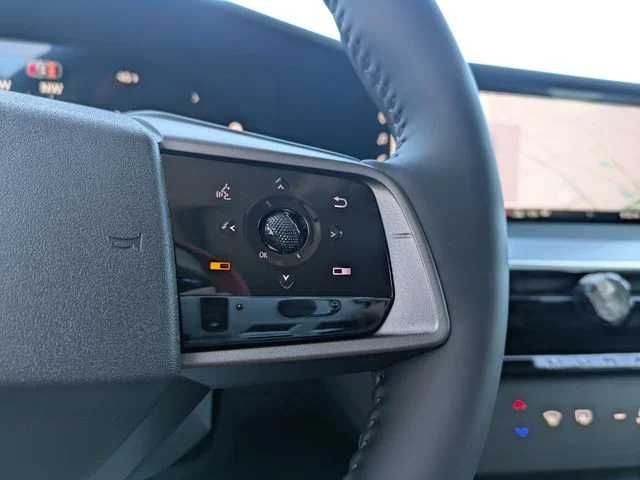 New 2026 Black Nissan SL image 28