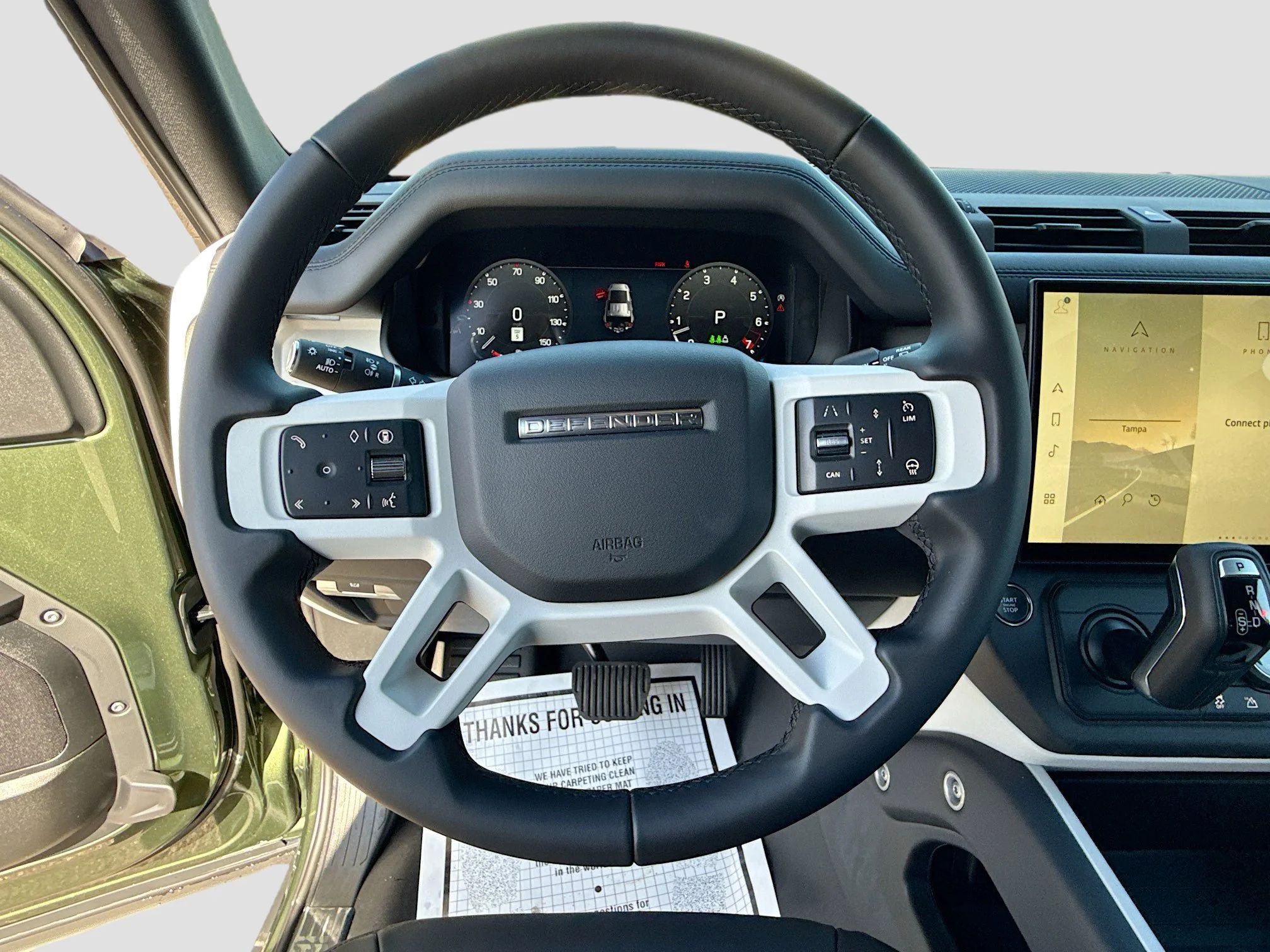 New 2026 Woolstone Green Metallic Land Rover X-Dynamic SE image 38