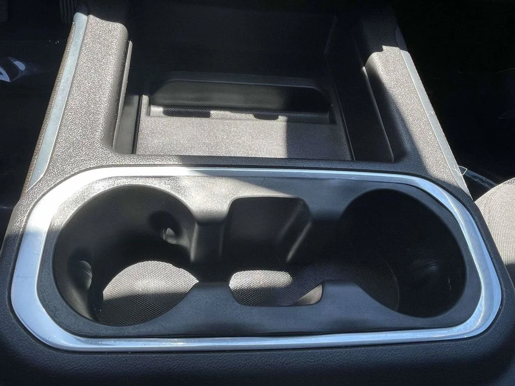 Used 2021 Black Chevrolet RST image 39