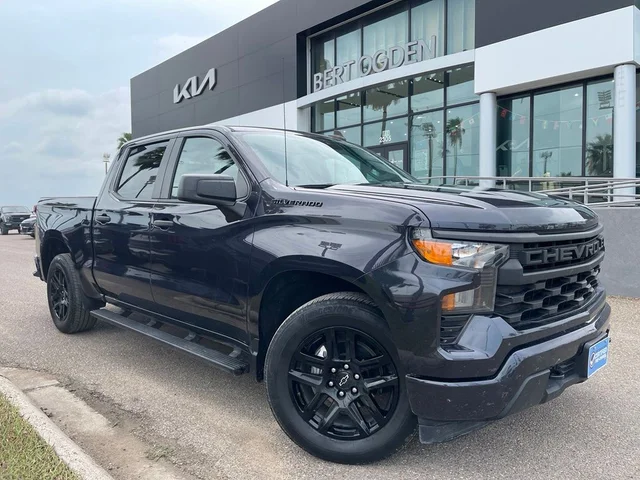 2023 Chevrolet Silverado 1500 Custom