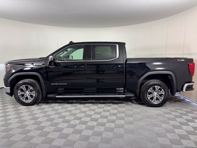 New 2026 Onyx Black GMC SLE image 4