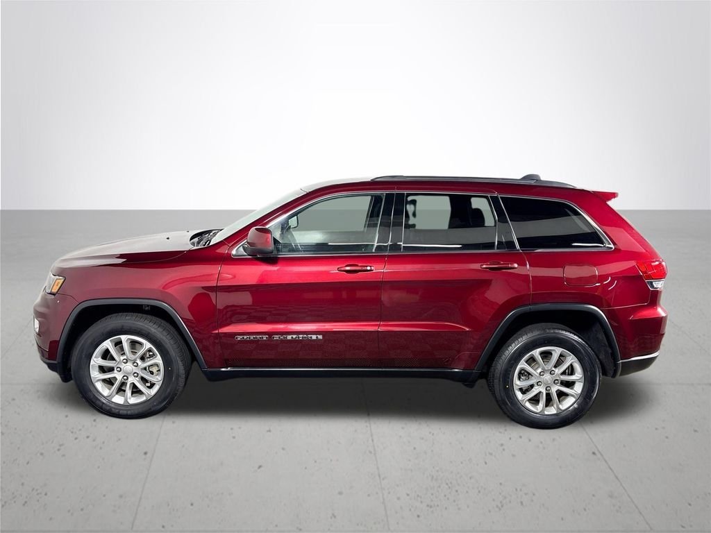 Used 2021 Velvet Jeep Laredo E image 9