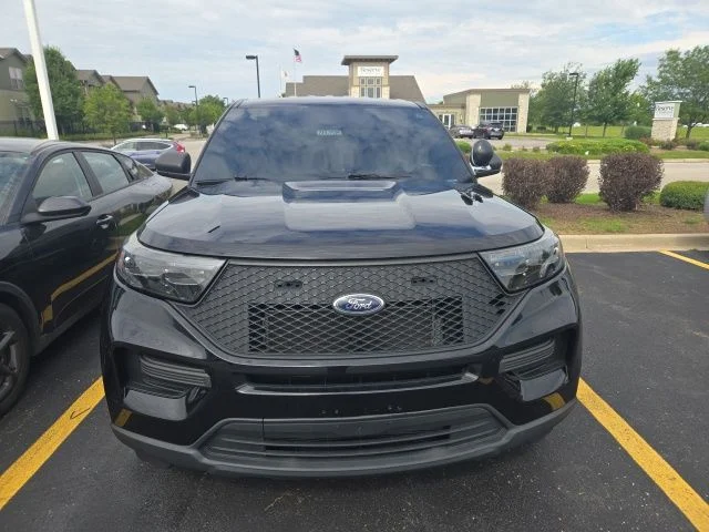 Used 2021 Black Ford Base image 2