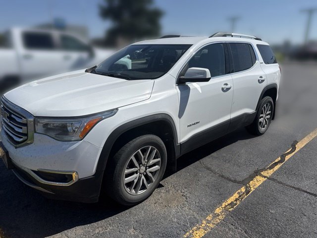 Used 2018 SUMMIT WHITE GMC SLE image 36