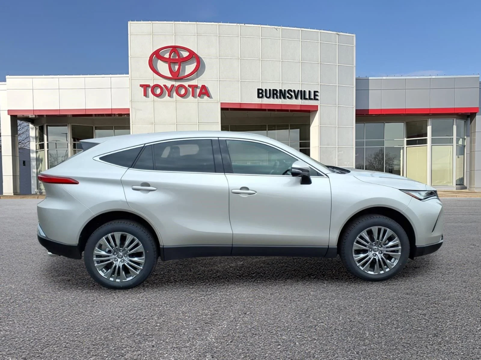 Certified 2023 Toyota Venza Limited with VIN JTEAAAAH5PJ137057 for sale in Burnsville, Minnesota