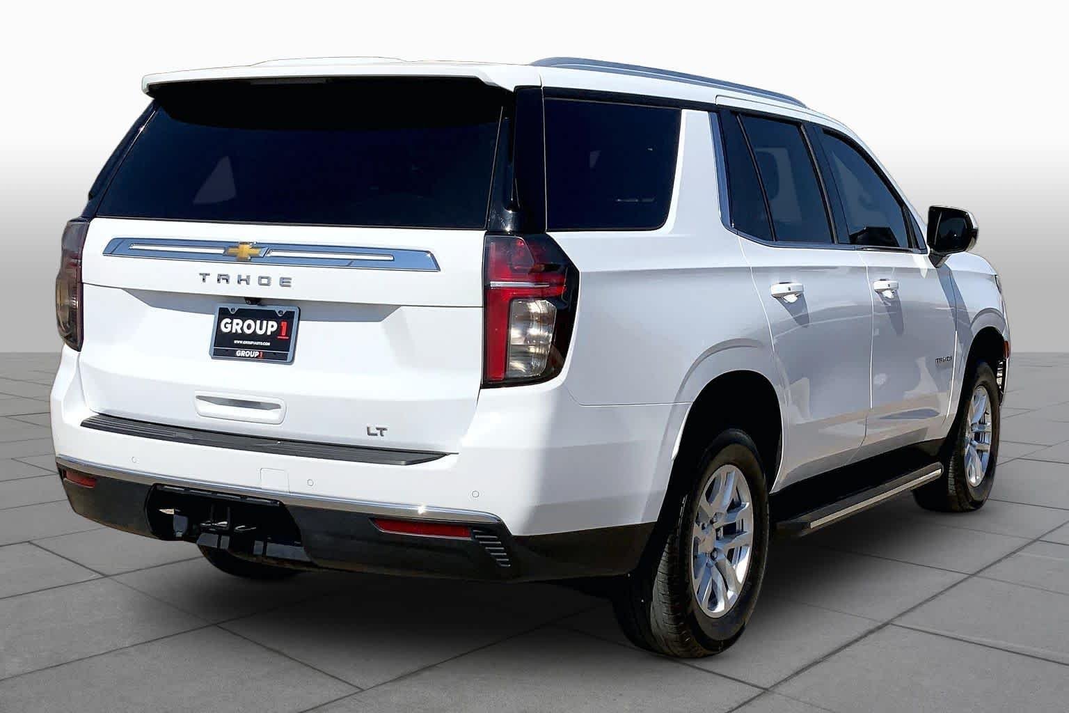 Used 2024 Summit White Chevrolet LT image 13