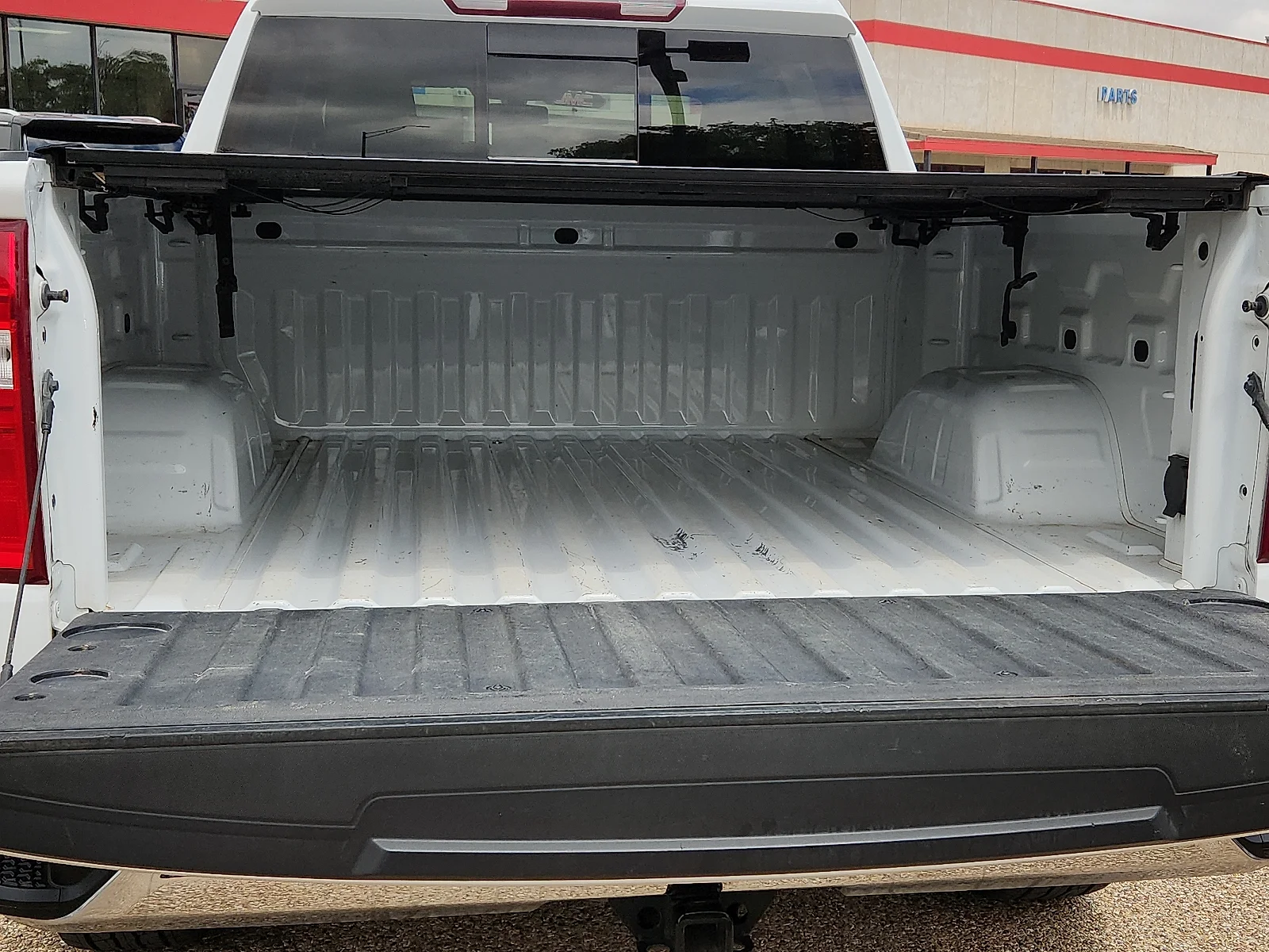 2022 Chevrolet Silverado 1500 Limited LTZ - Photo 10