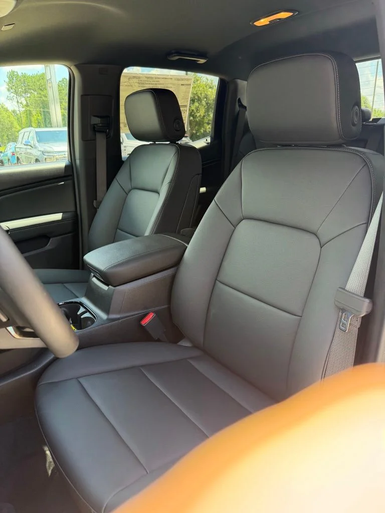 2026 Chevrolet Colorado LT - Photo 11