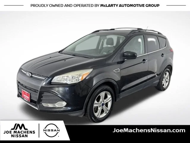 Used 2013 Black Ford SE image 5