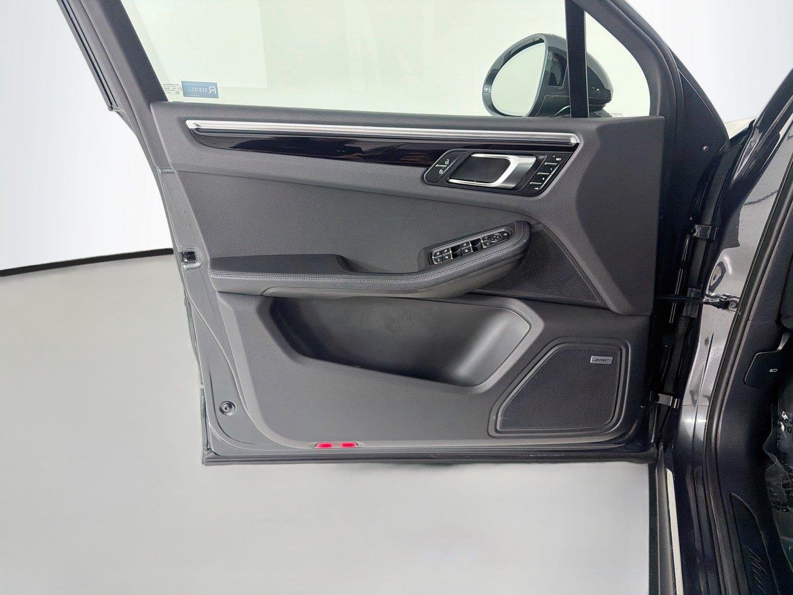 Used 2023 Volcano Grey Metallic Porsche  image 19
