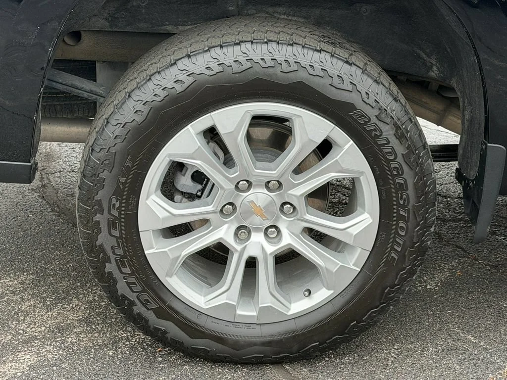 2024 Chevrolet Silverado 1500 LTZ - Photo 11