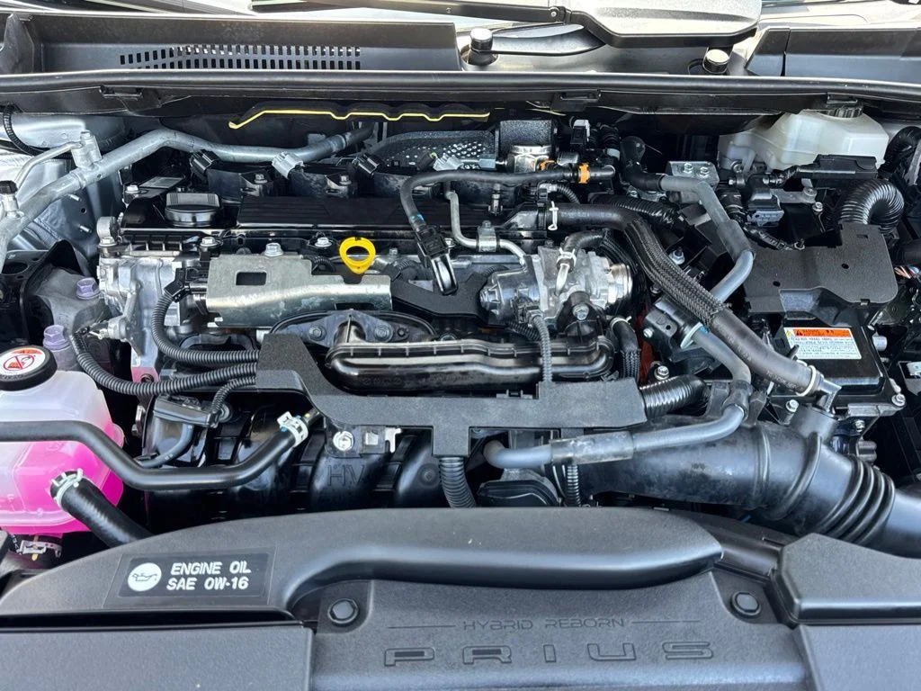 Certified Used 2024  Toyota LE image 33
