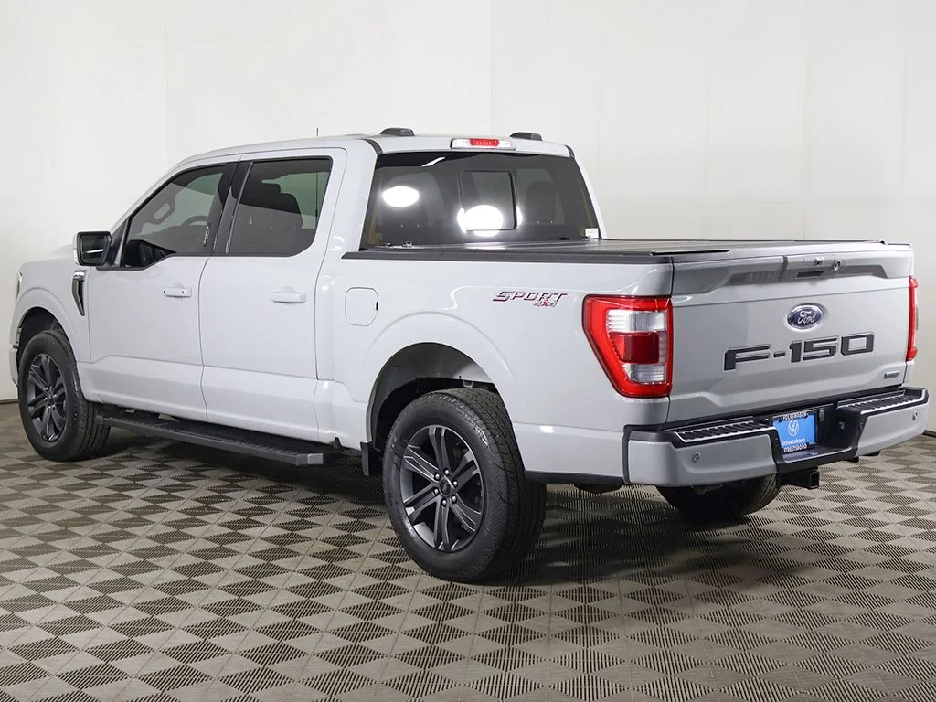 Used 2023 Avalanche Gray Ford Lariat image 14