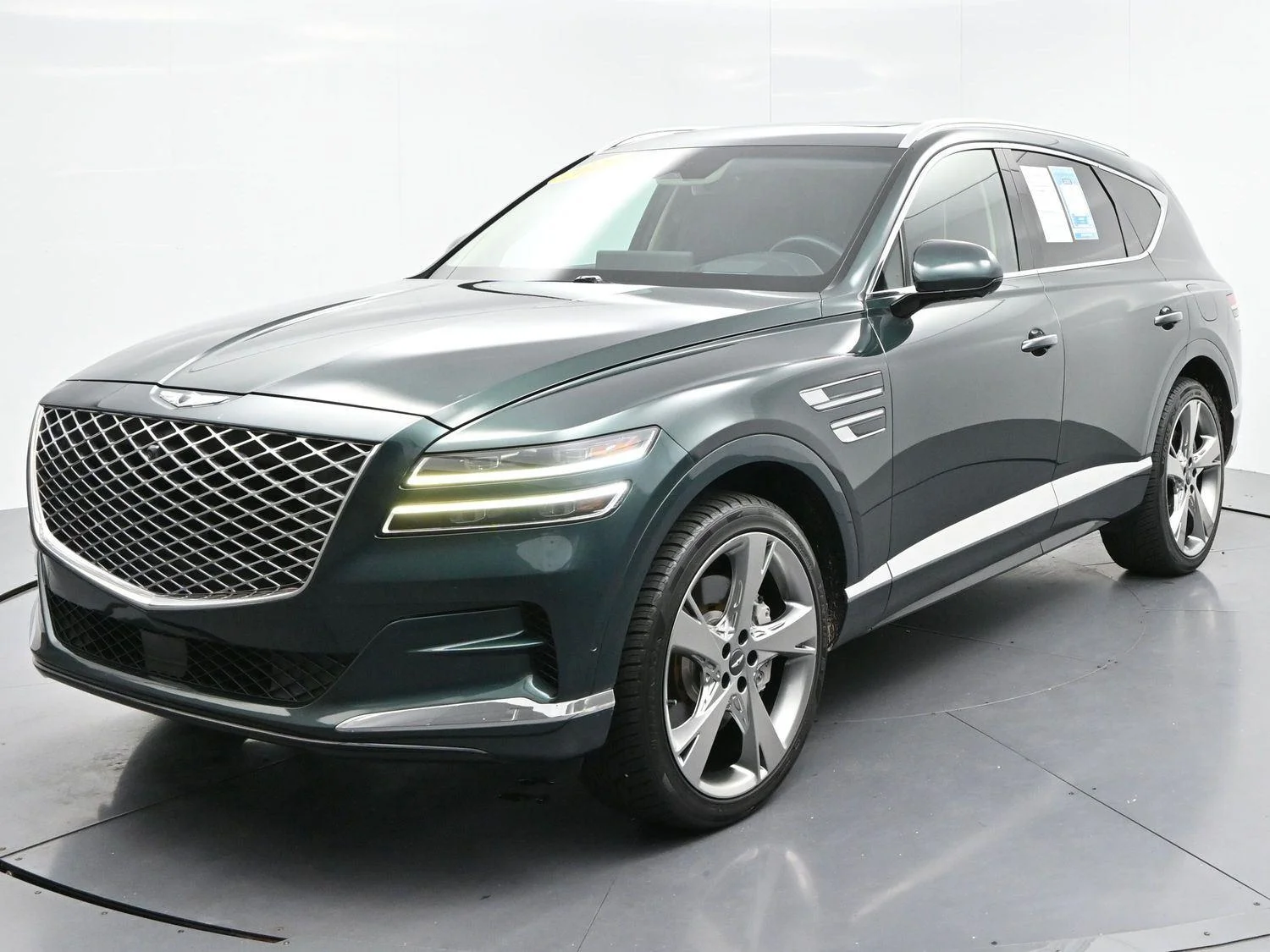 Used 2023  Genesis 3.5T AWD image 3