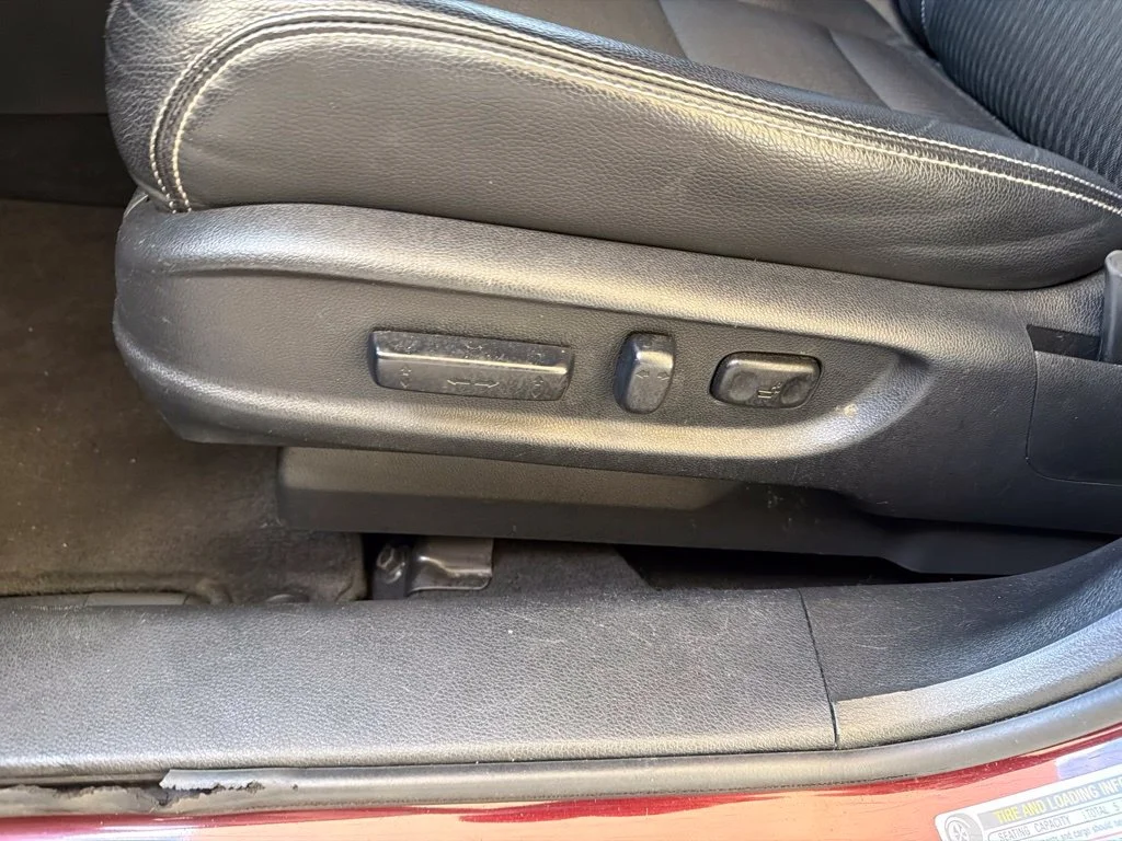 Used 2016 Red Honda Sport image 34