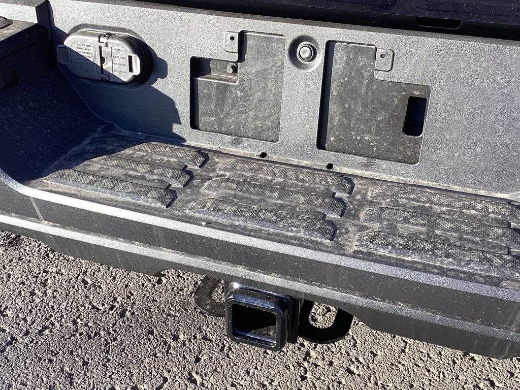2025 Toyota Tundra SR5 - Photo 14