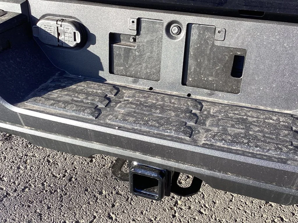 2025 Toyota Tundra SR5 - Photo 14