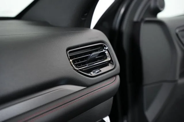 New 2026 Diamond Black Clear-Coat Exterior Paint Dodge GT Plus image 14