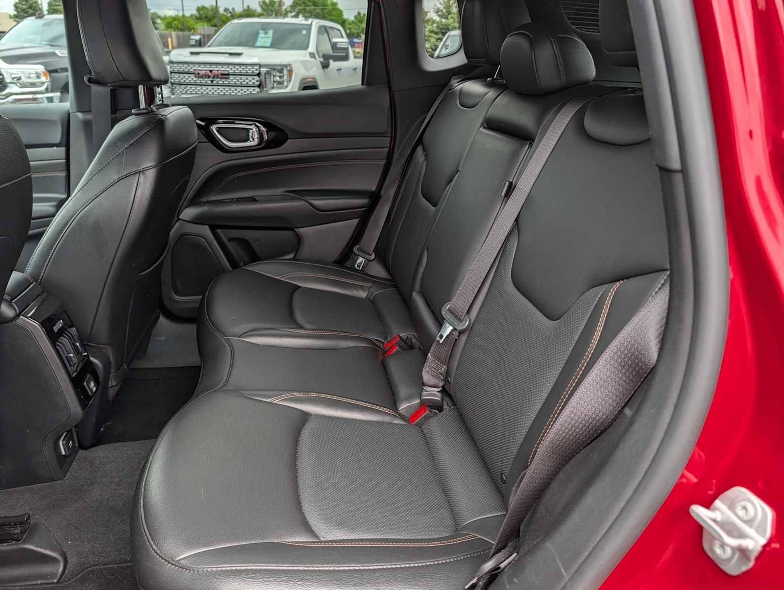 Used 2022 Redline Pearlcoat Jeep (RED) Edition image 13